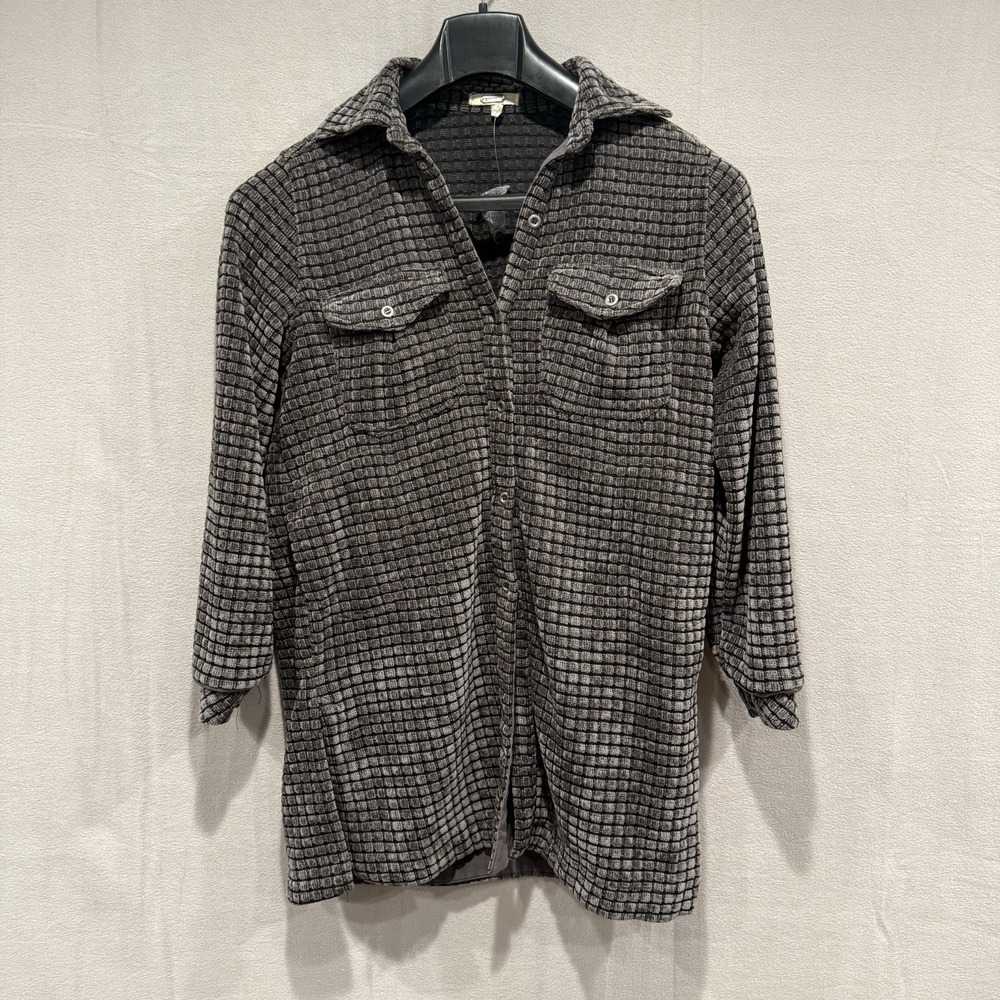 Gimmicks BKE Gray Textured Velvet Tunic Shirt Button Down Pockets Size L Buckle